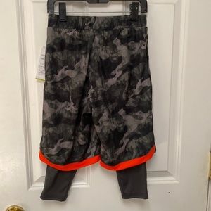 Boys size Small NWT Old Navy active 2-in-1 mesh shorts plus base layer.